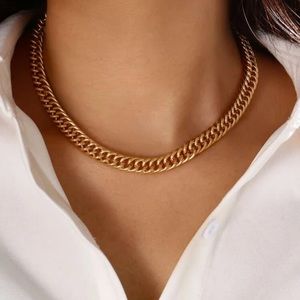 Gold Chain Link Necklace
